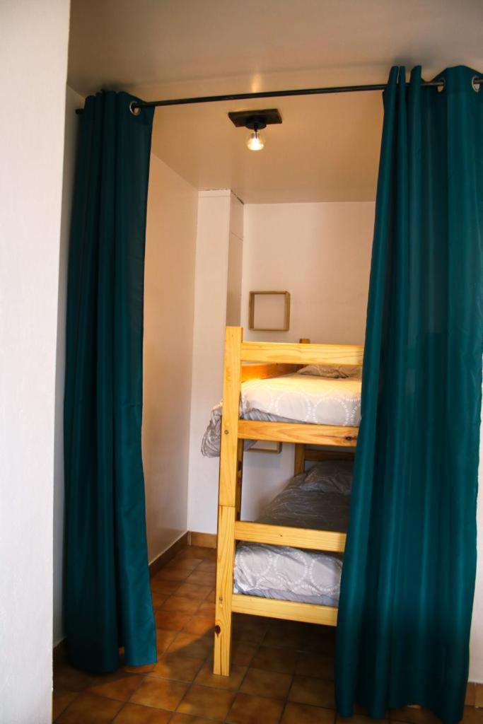 Gites Chalet Grand Cerf Montclar-Ubaye Экстерьер фото